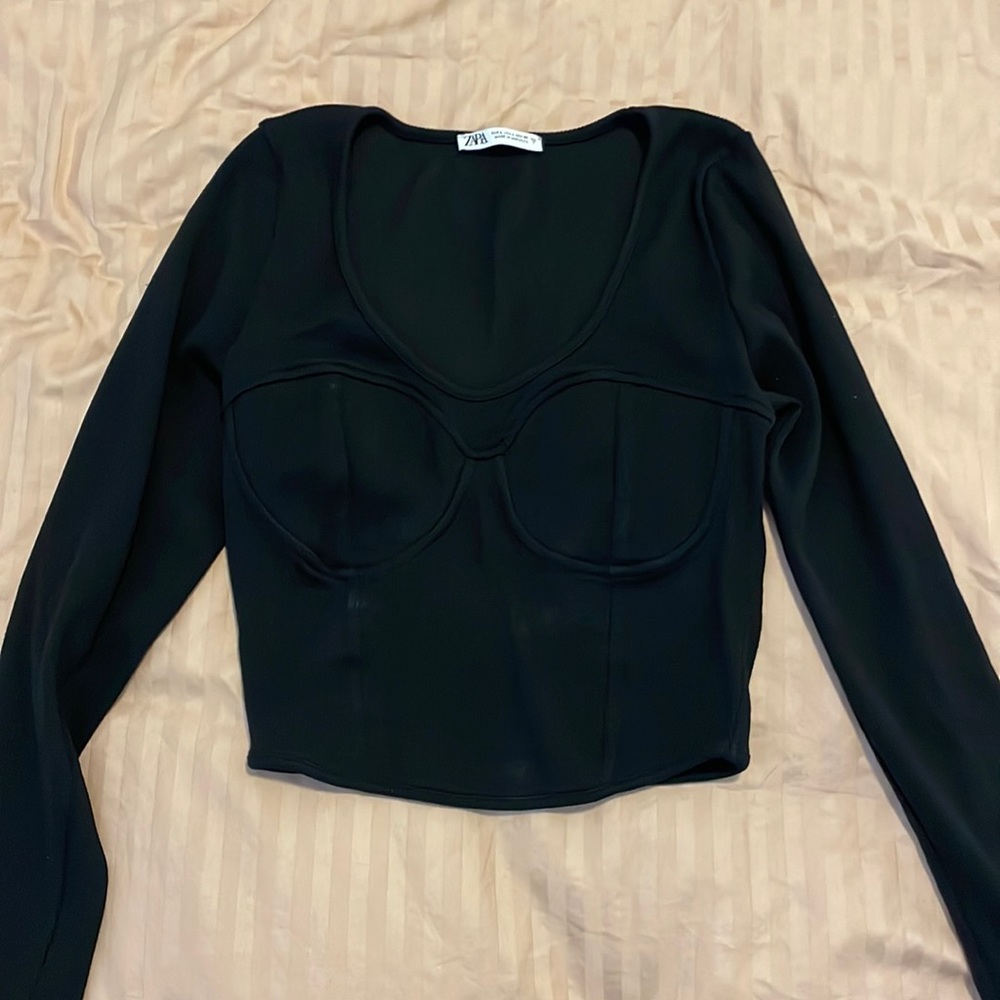 Zara Long Sleeve cropped top